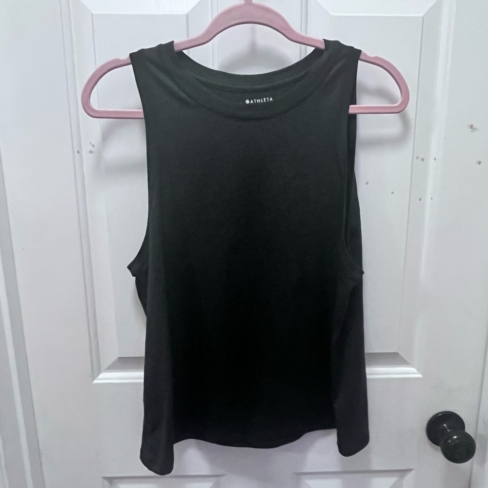 NWOT Athleta Womenโs Tank - Charcoal Gray - Sz Medium